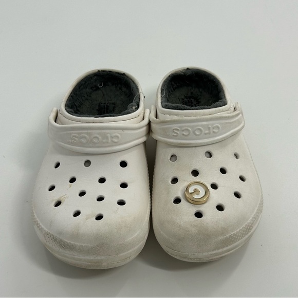 White‎ Crocs Kid Youth Grey Fleece Lined Unisex Slip on Shoes size 2 - Picture 1 of 8